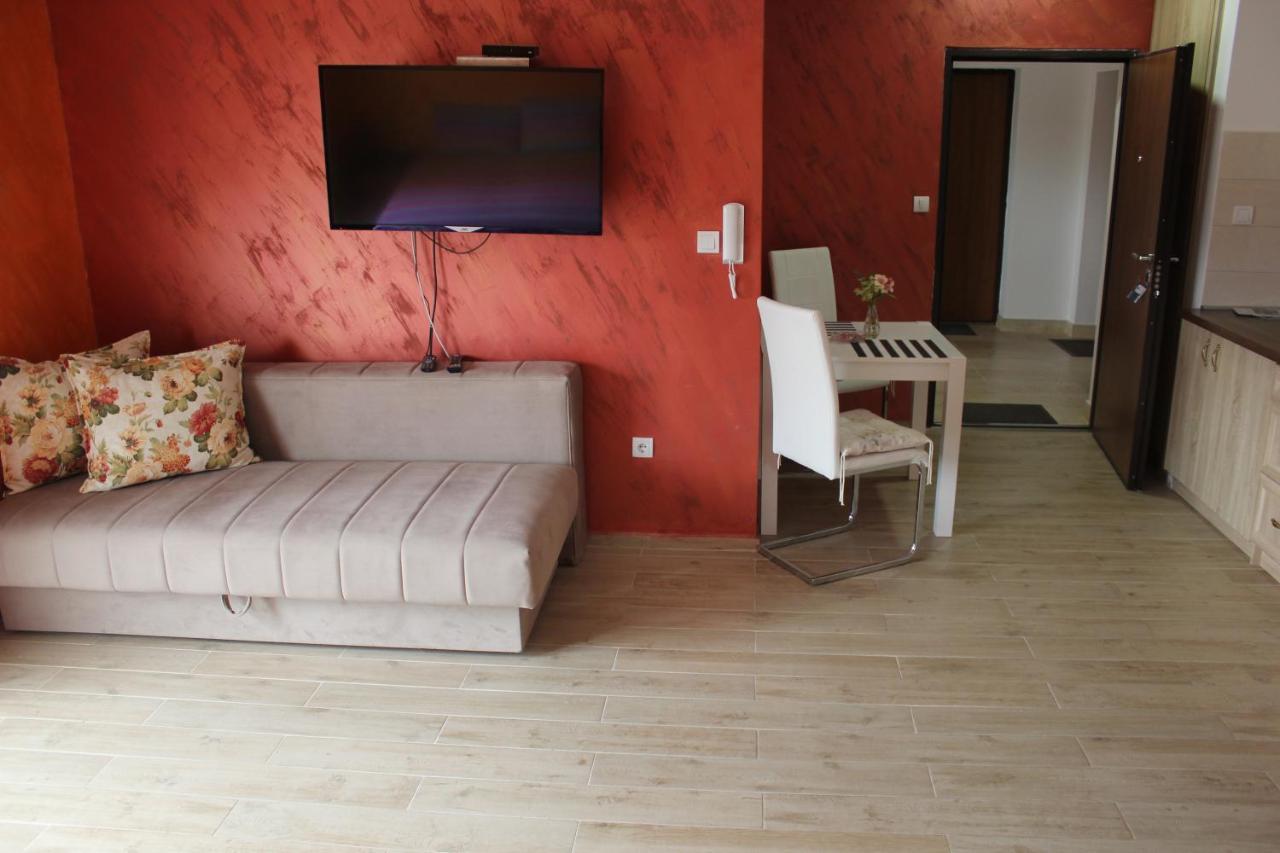Apartments Kapisoda Τσέτινιε Εξωτερικό φωτογραφία