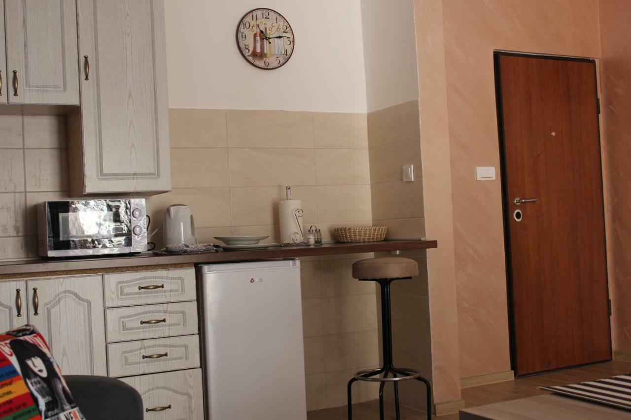 Apartments Kapisoda Τσέτινιε Εξωτερικό φωτογραφία